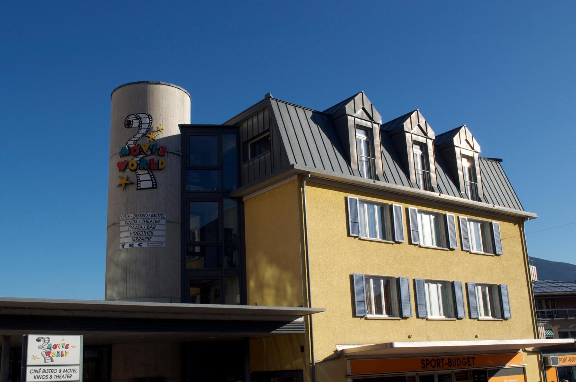 Hotel Movieworld Spiez Kültér fotó