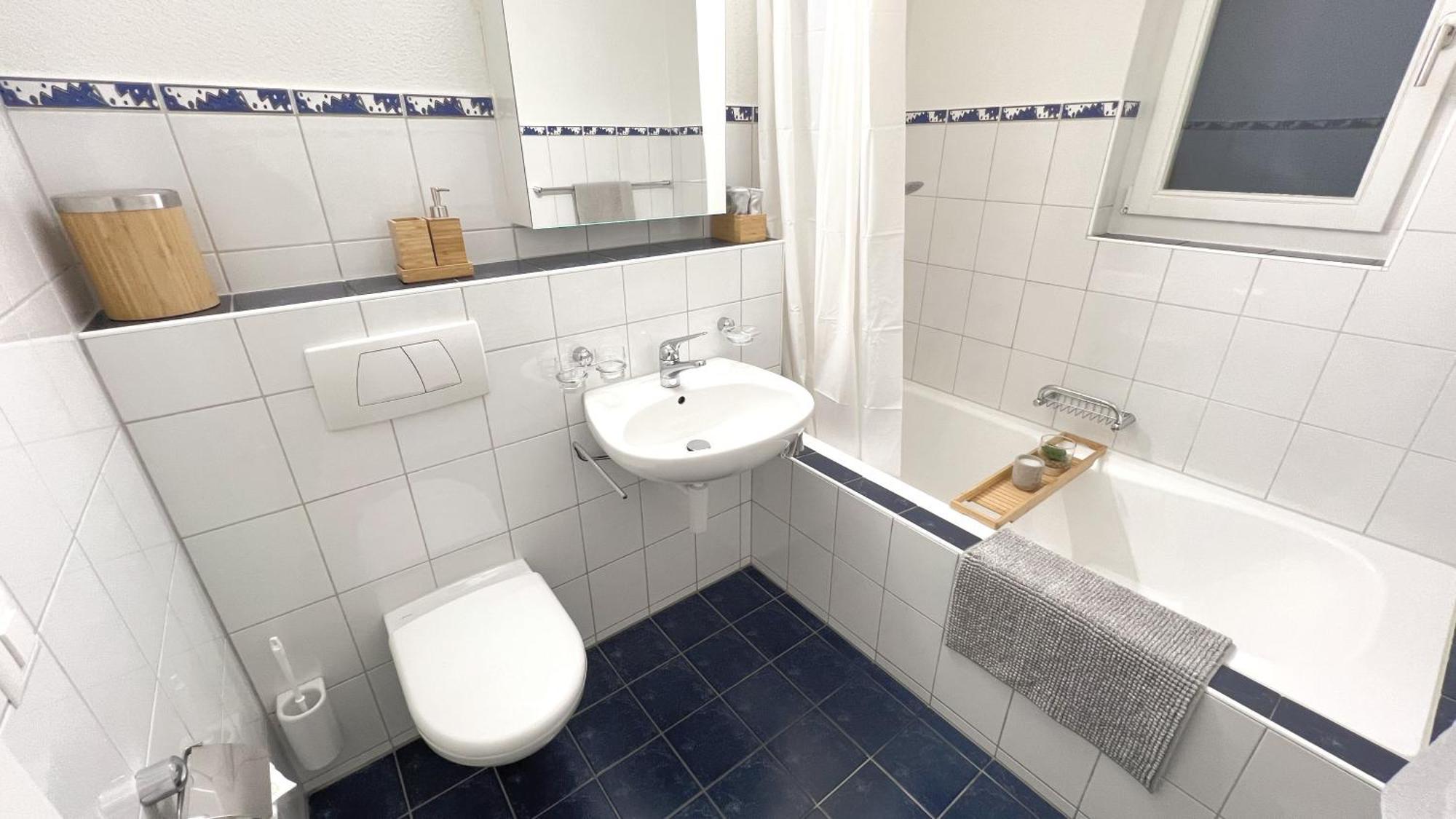 Hotel Movieworld Spiez Szoba fotó